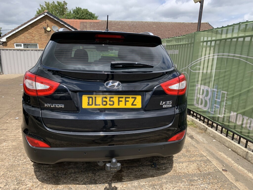 Hyundai Ix35 1.7 Crdi Se Black #4
