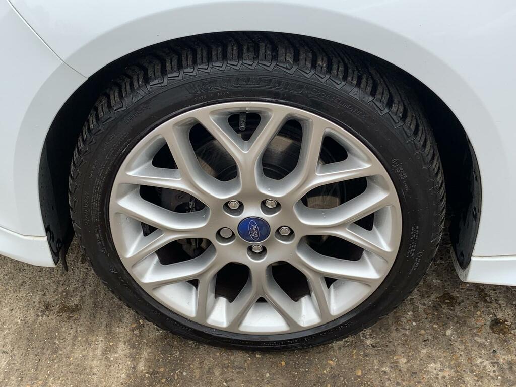 Ford Focus 1.5 T Zetec S White #6