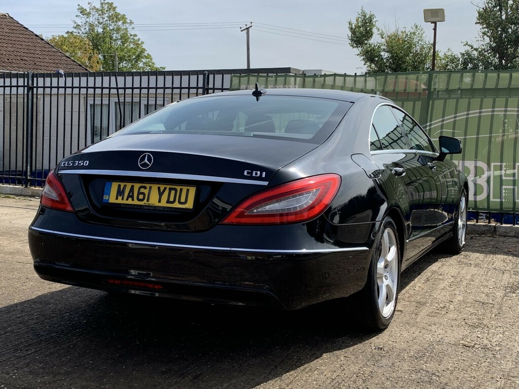 Mercedes-Benz CLS 3.0 Cls350 Cdi V6 Blueefficiency Black #4