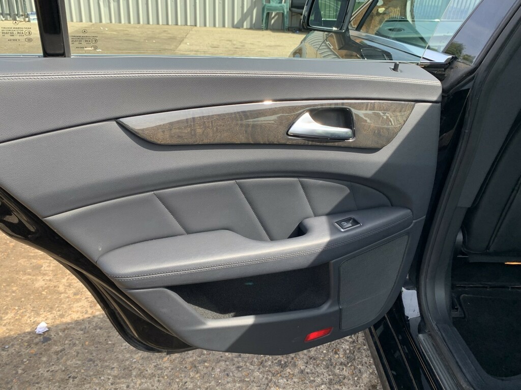 Mercedes-Benz CLS Cls350 Cdi Blueefficiency Silver #30