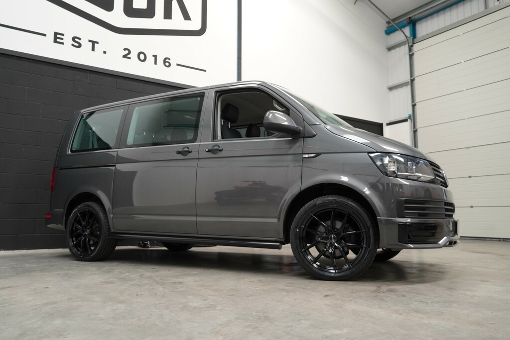 Volkswagen Transporter Shuttle Shuttle Silver #6