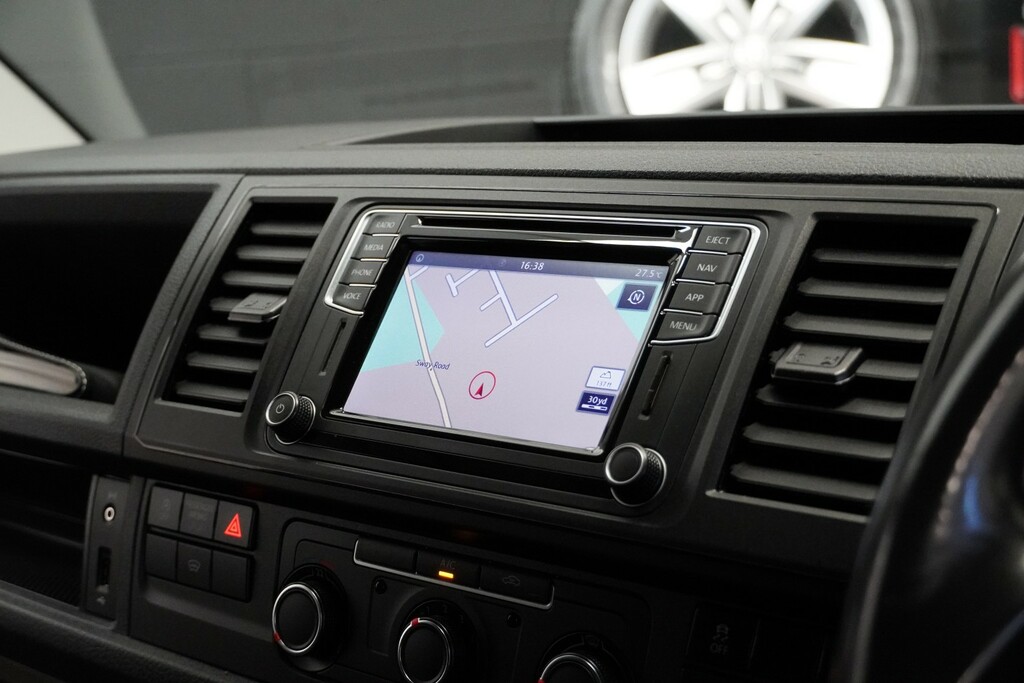 Volkswagen Transporter Mpv Black #18