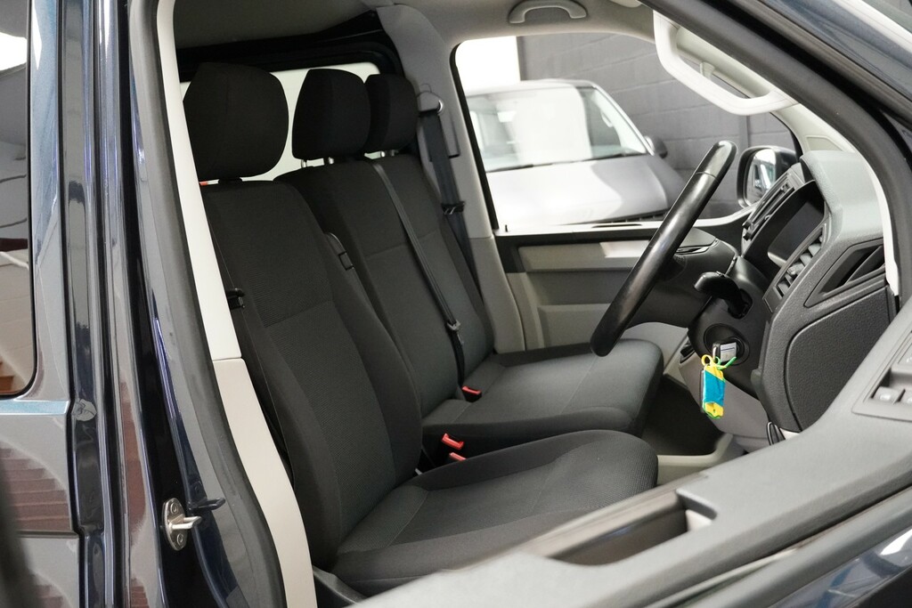 Volkswagen Transporter Mpv Black #20