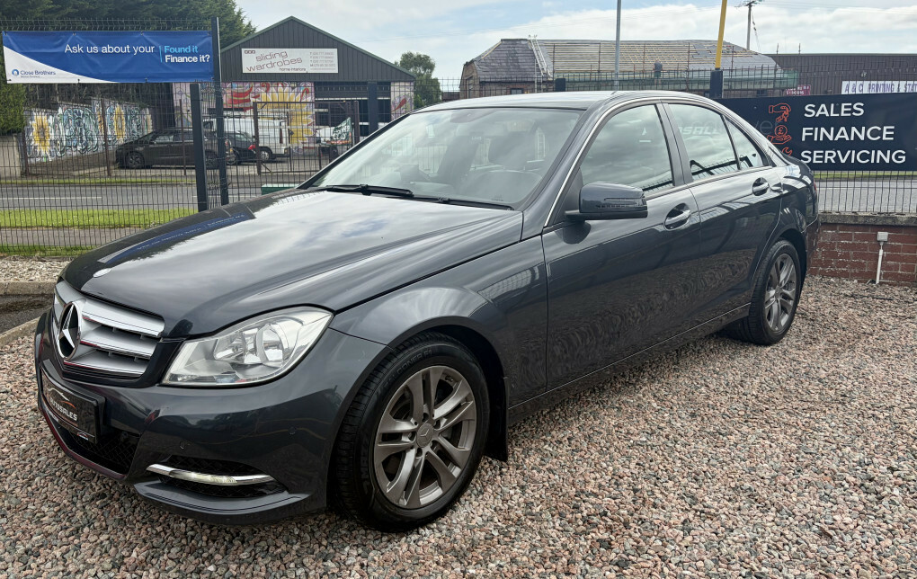 Mercedes-Benz C Class Saloon #2