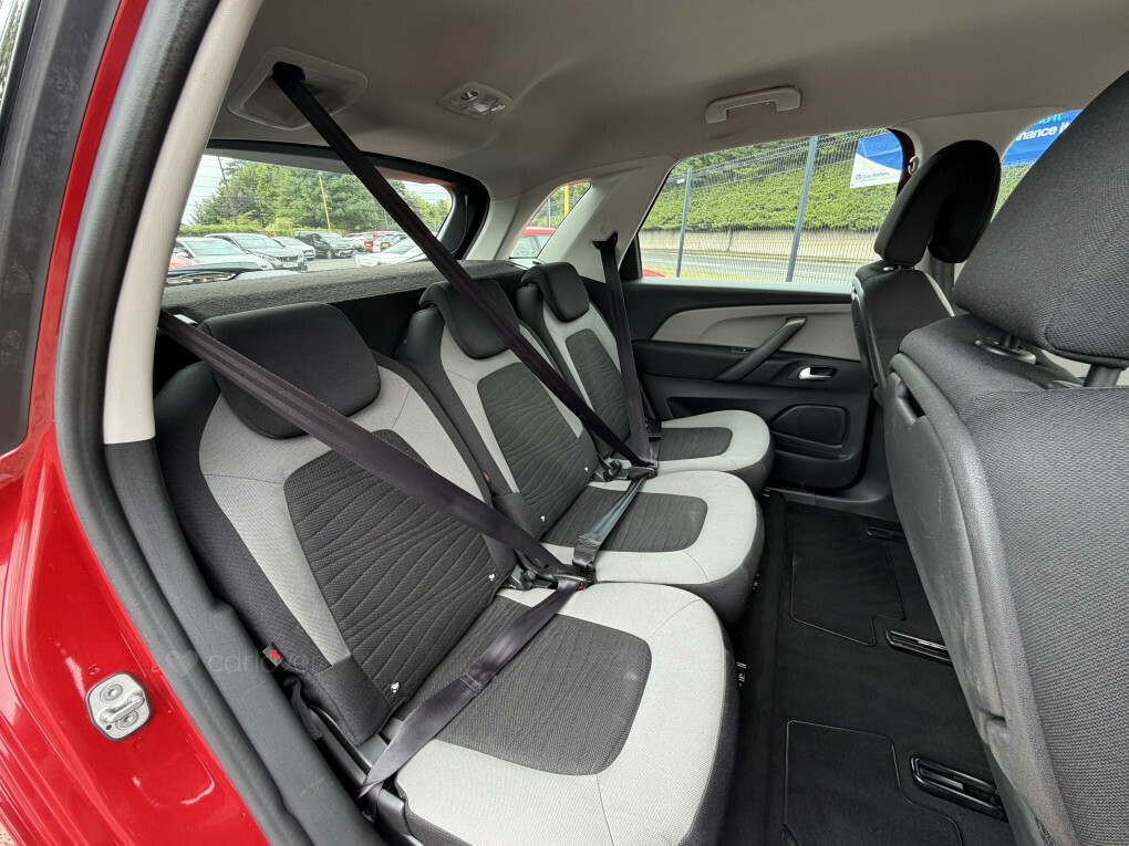 Citroen C4 Picasso E-hdi Exclusive White #10