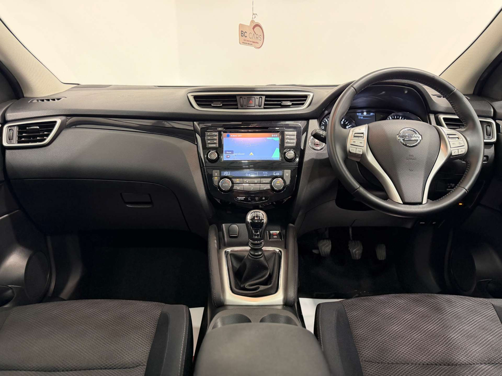 Nissan Qashqai Acenta Premium Dig-t  #2