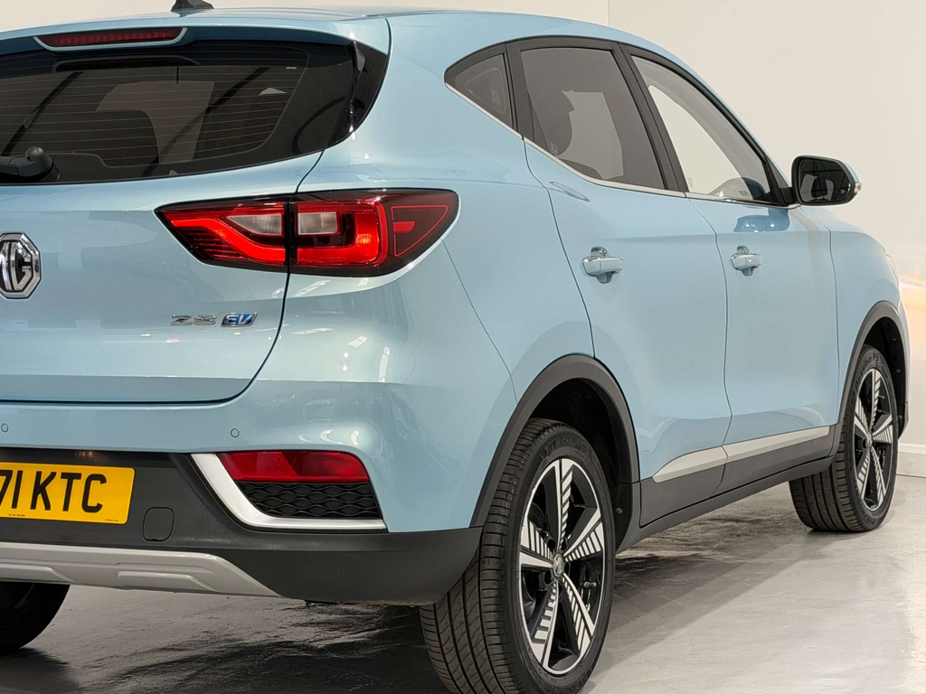 MG ZS 105Kw Exclusive Ev 45Kwh Black #9