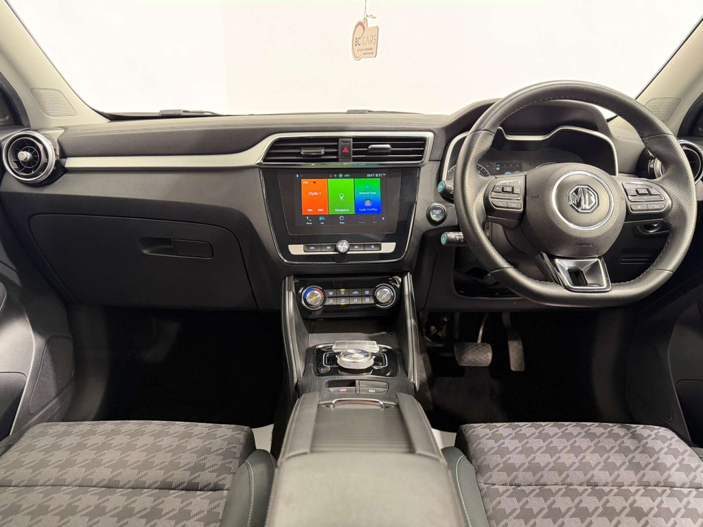 MG ZS 105Kw Exclusive Ev 45Kwh Black #2