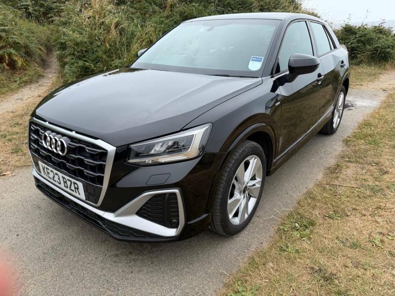 Audi Q2 35 Tfsi S Line S Tronic Black #3