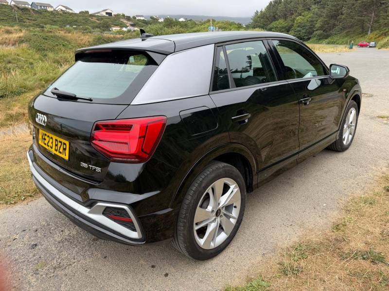 Audi Q2 35 Tfsi S Line S Tronic Black #4