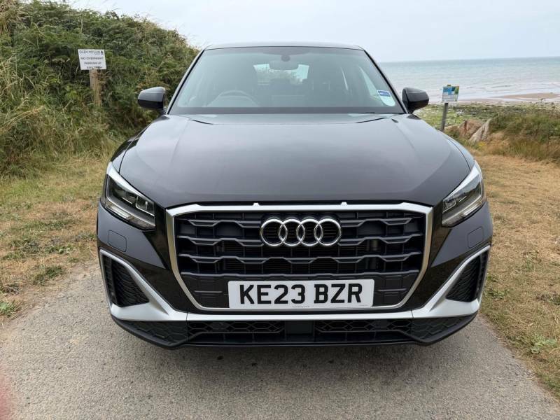 Audi Q2 35 Tfsi S Line S Tronic Black #2