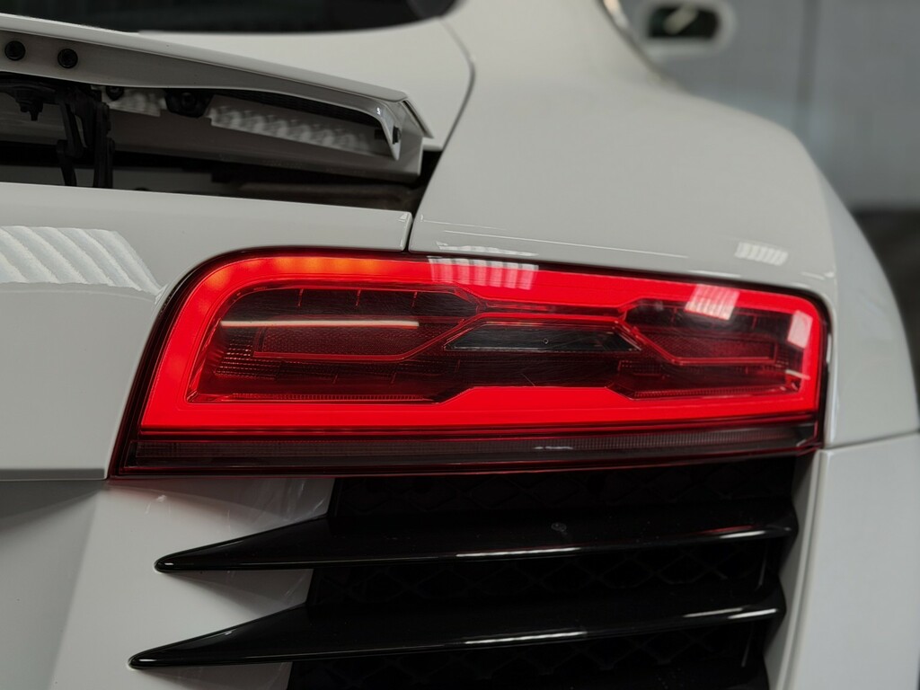 Audi R8 Automatic Grey #32