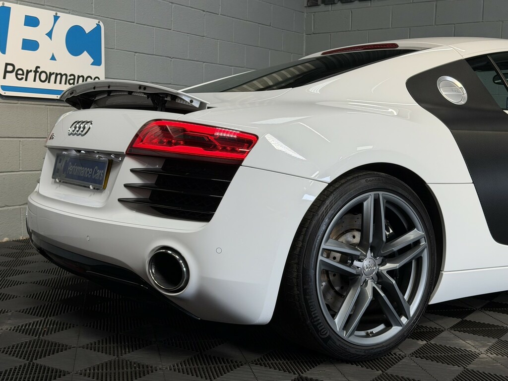 Audi R8 Coupe 4.2 Fsi V8 201313 White #3