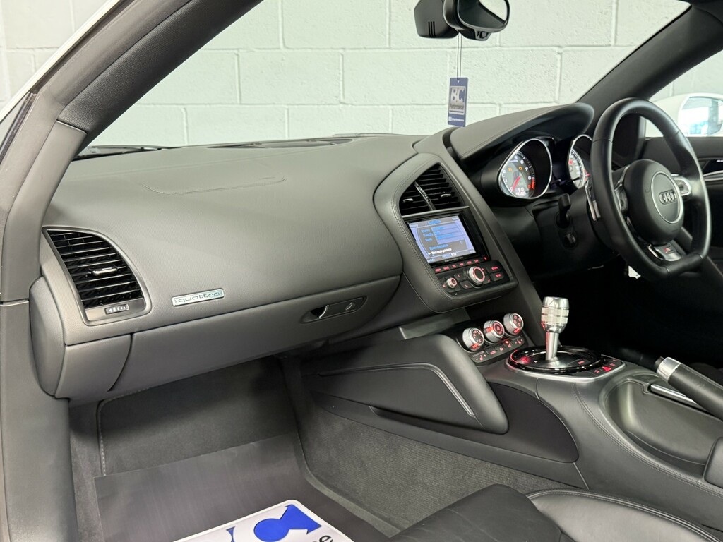 Audi R8 Automatic Grey #13