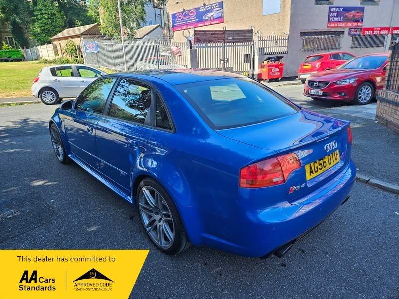Audi RS4 4.2 Quattro Blue #5