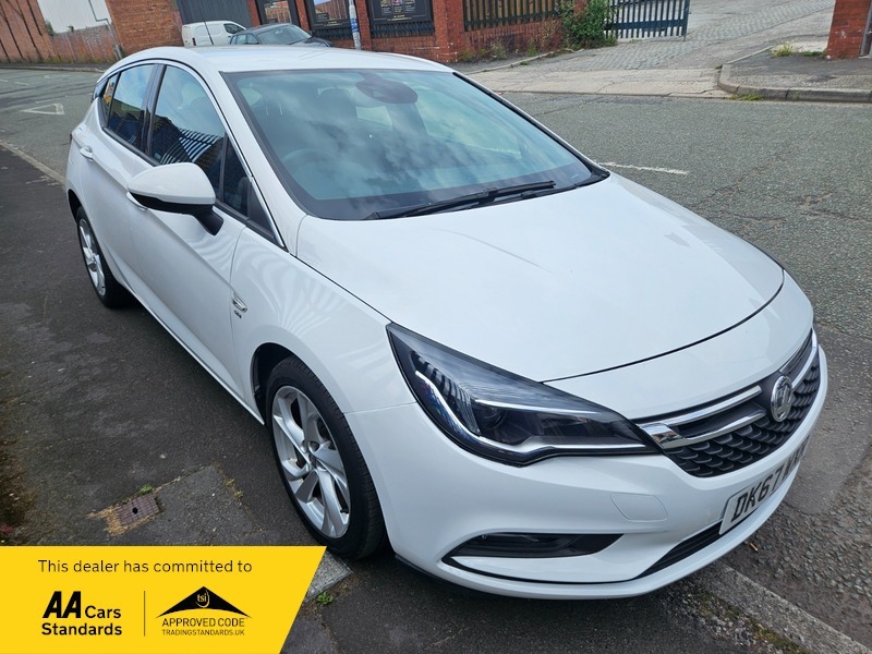 Vauxhall Astra 1.4 Turbo Sri White