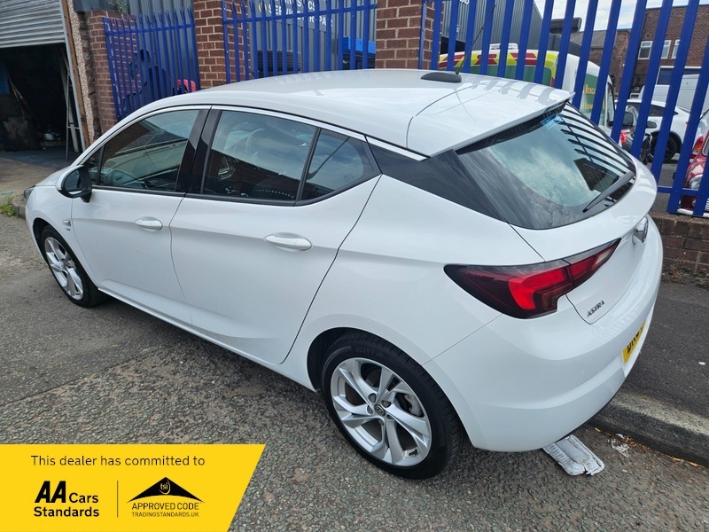 Vauxhall Astra 1.4 Turbo Sri DK67WXR White #4