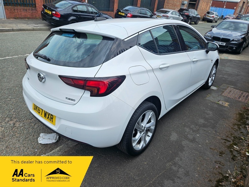 Vauxhall Astra 1.4 Turbo Sri DK67WXR White #6
