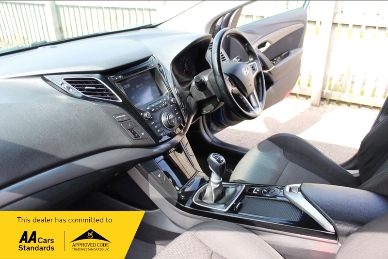 Hyundai I40 1.7 Crdi 115 Blue Drive Active White #7