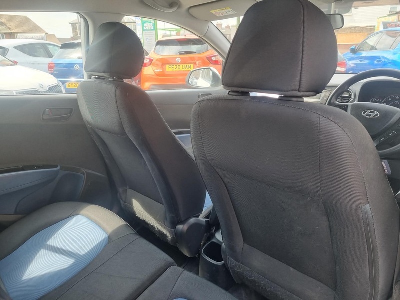 Hyundai I10 1.0 Go White #13