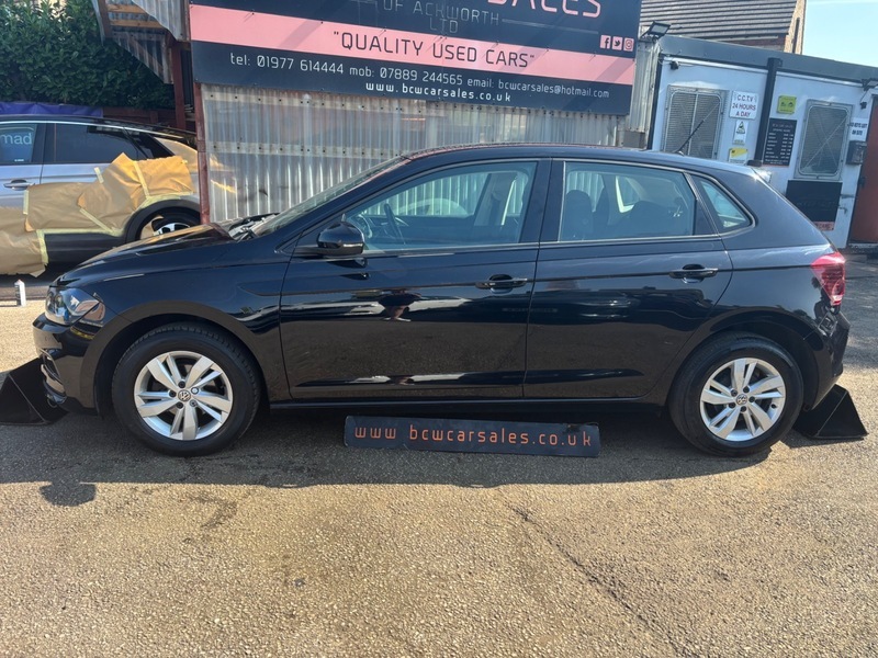 Volkswagen Polo Se Tsi Dsg Black #3