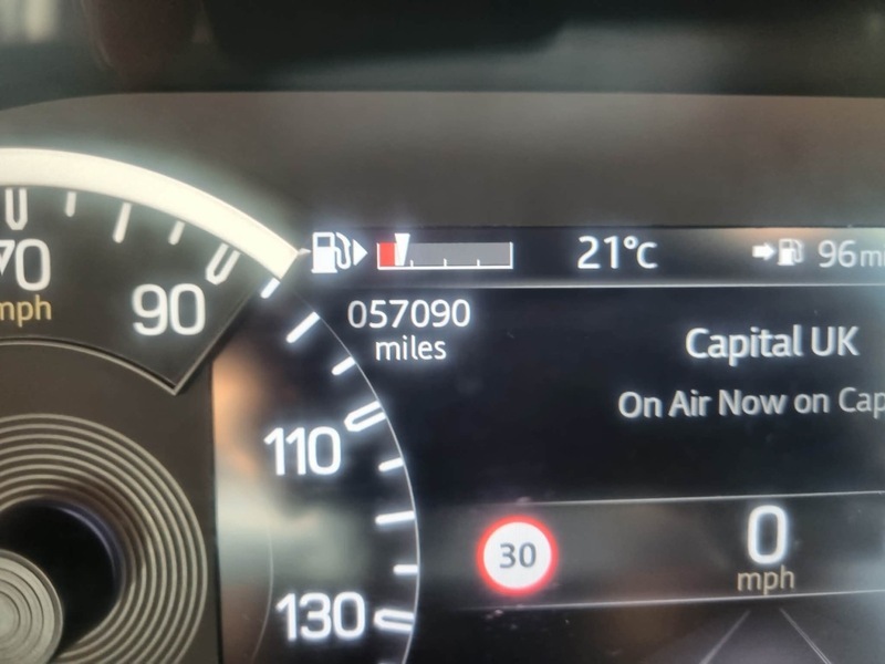 Land Rover Defender 3.0 D250 X-dynamic S 110  #16