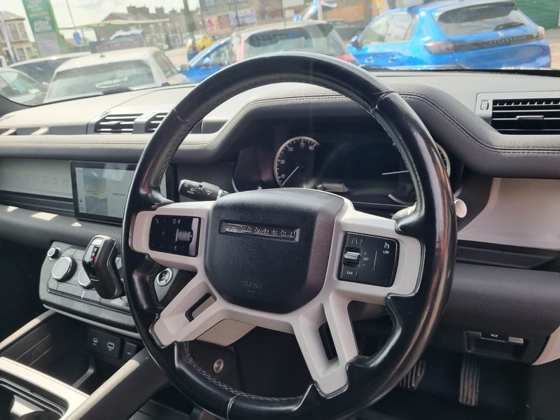 Land Rover Defender 3.0 D250 X-dynamic S 110  #18