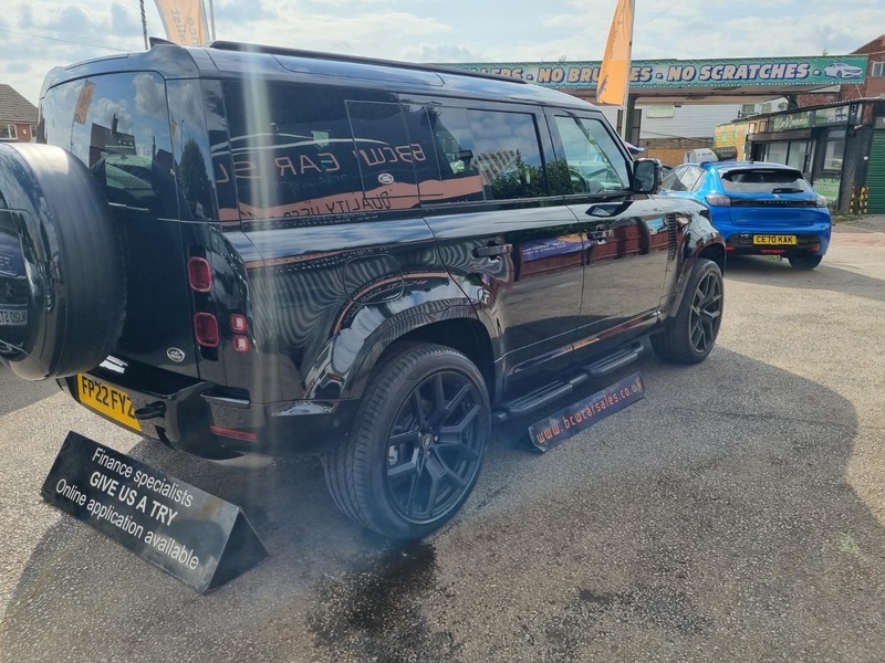 Land Rover Defender X-dynamic S Black #3