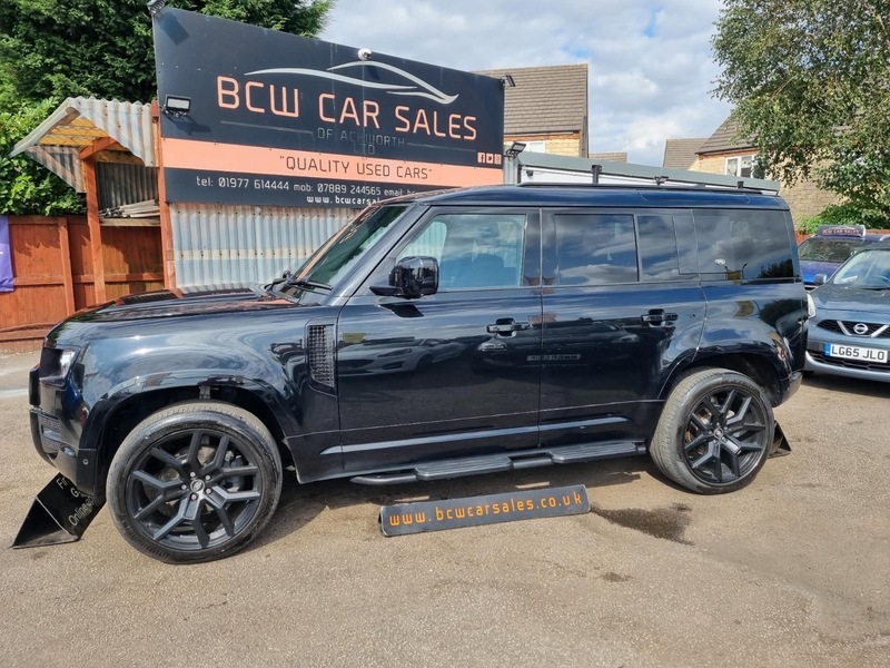 Land Rover Defender X-dynamic S Black #2