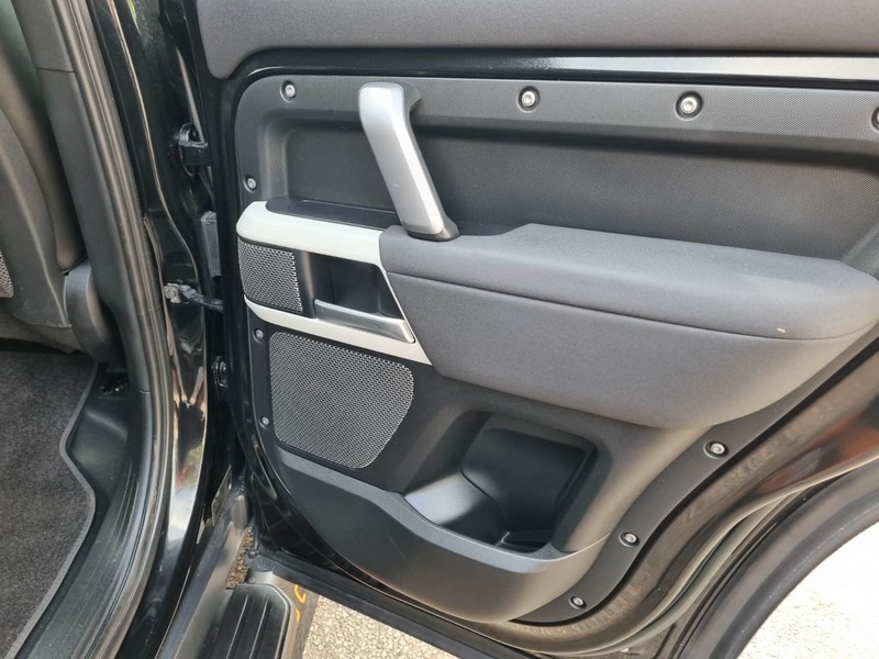Land Rover Defender 3.0 D250 X-dynamic S 110  #10
