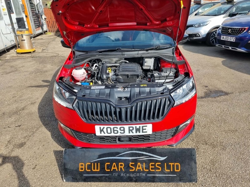 Skoda Fabia 1.0 Tsi Se Red #9