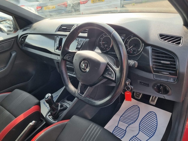 Skoda Fabia 1.0 Tsi Se Red #14
