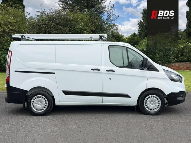 Ford Transit Custom 2.0 320 L1 H1 Euro 6 Twin Door LD18VSE White #4
