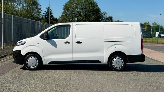 Vauxhall Vivaro 1.5 Turbo D 2900 Dynamic L2 H1 Euro 6 Ss 6Dr White #4