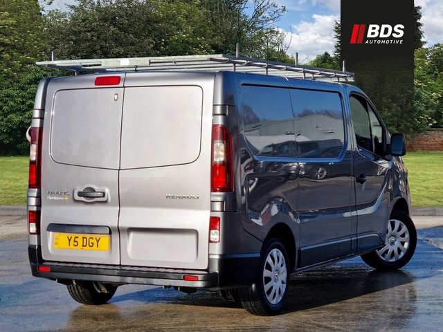 Renault Trafic 1.6 Sl27 Sport Nav Dci 120 Bhp Silver #7