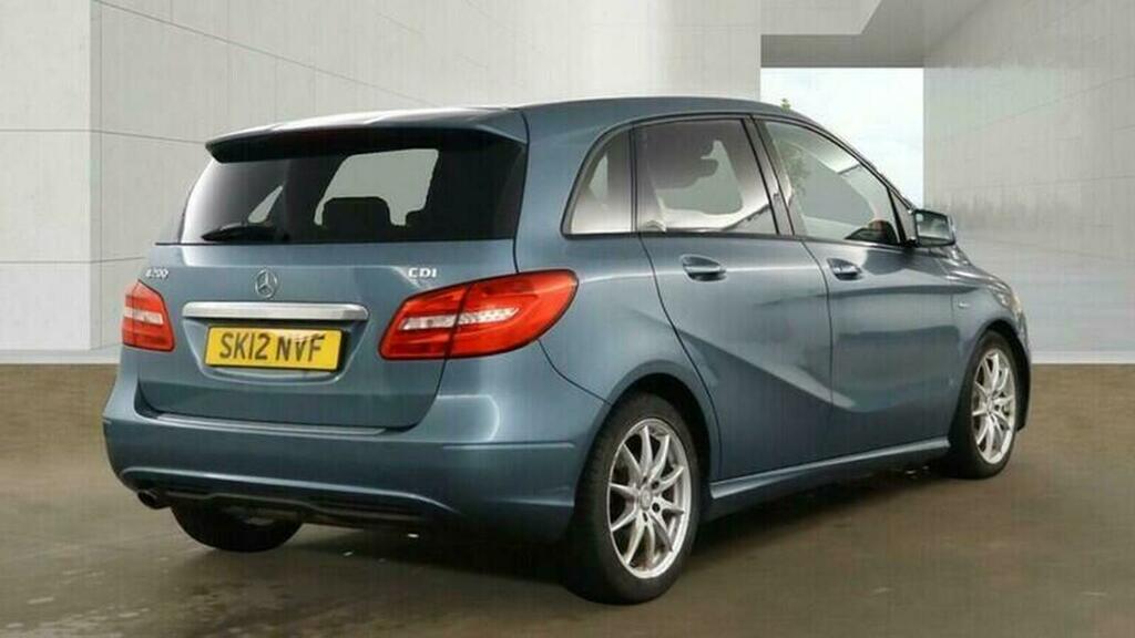Mercedes-Benz B Class Mpv 1.8 B200 Cdi Blueefficiency Sport 7G-dct Euro Blue #4