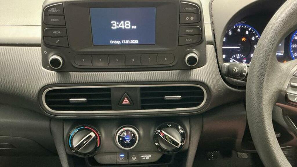 Hyundai Kona 150Kw Premium Se 64Kwh Hatchback Orange #11