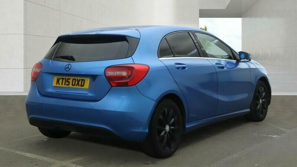 Mercedes-Benz A Class 1.5 A180 Cdi Se 7G-dct Euro 5 Ss Blue #2