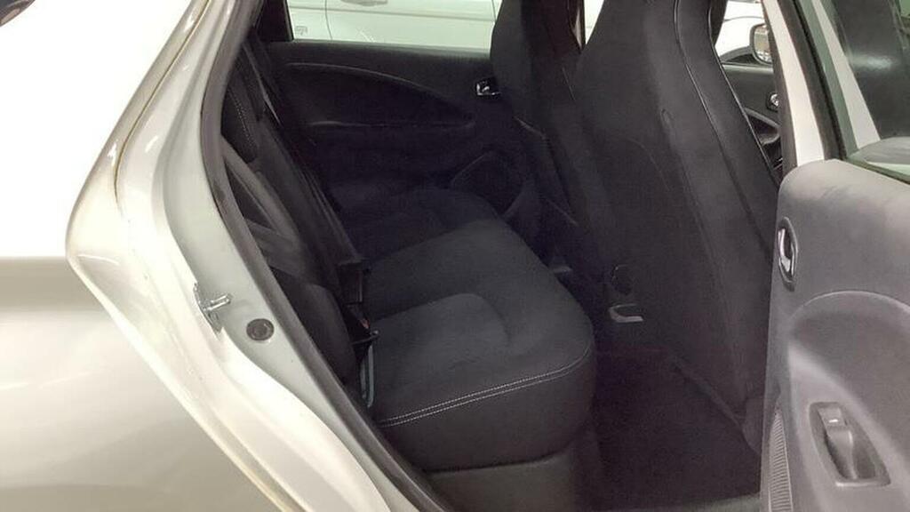 Renault Zoe Hatchback Red #9