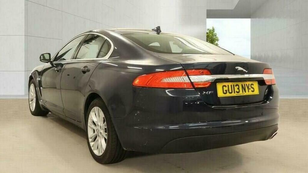 Jaguar XF 2013 13 3.0D Black #16