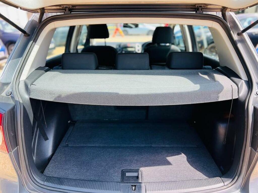 Volkswagen Golf Plus Plus 1.6 Silver #15