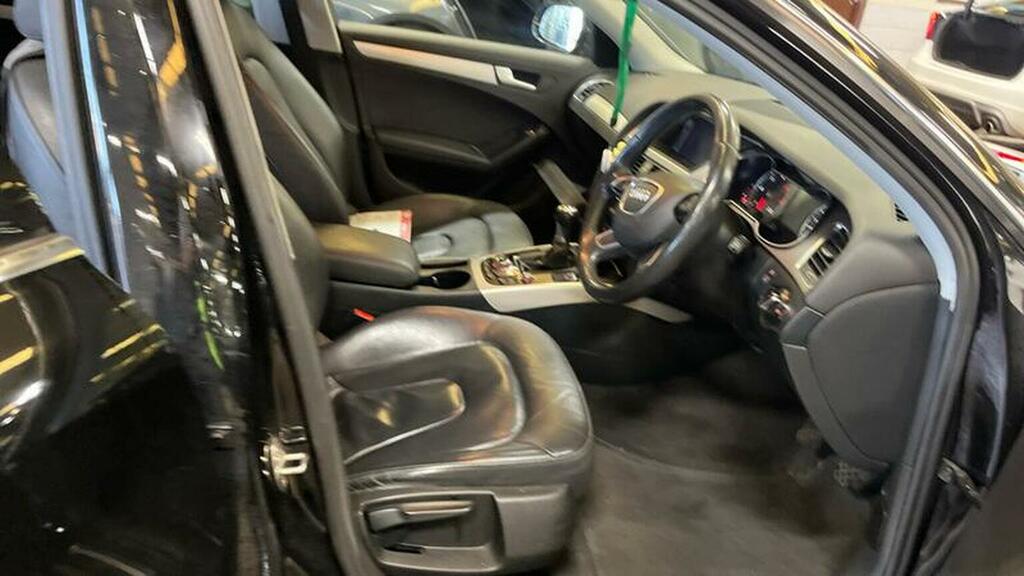 Audi A4 Avant Avant Tdi Se Tech Black #11