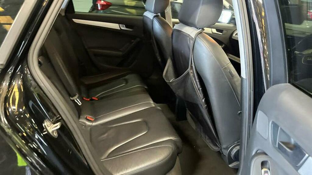 Audi A4 Avant Avant Tdi Se Tech Black #10