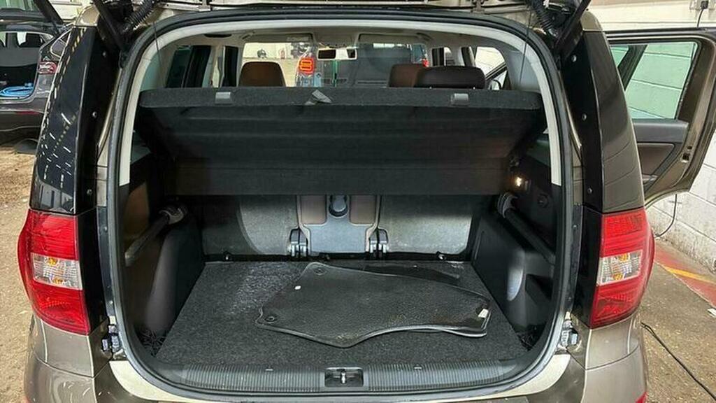 Skoda Yeti White #9