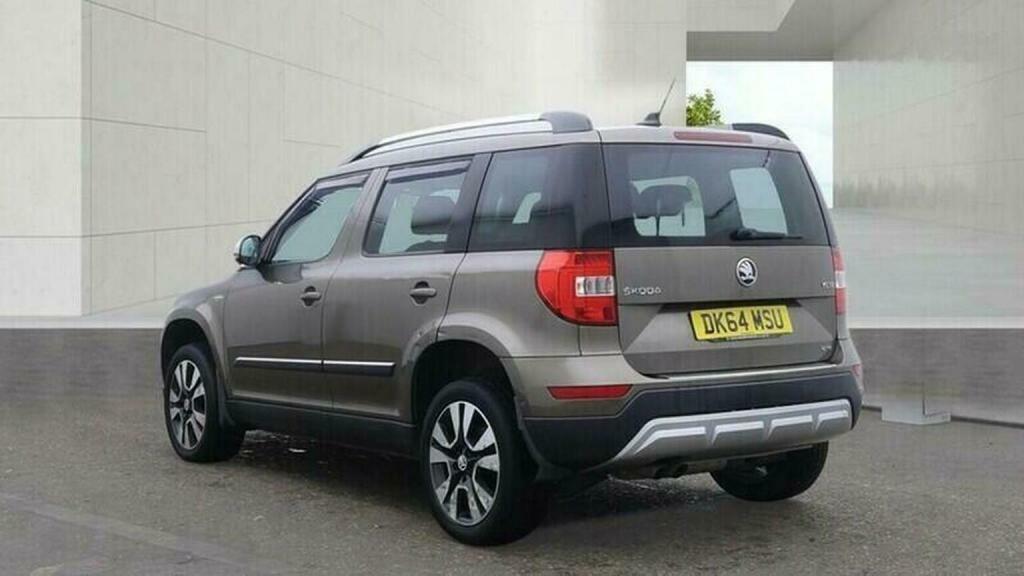 Skoda Yeti White #16