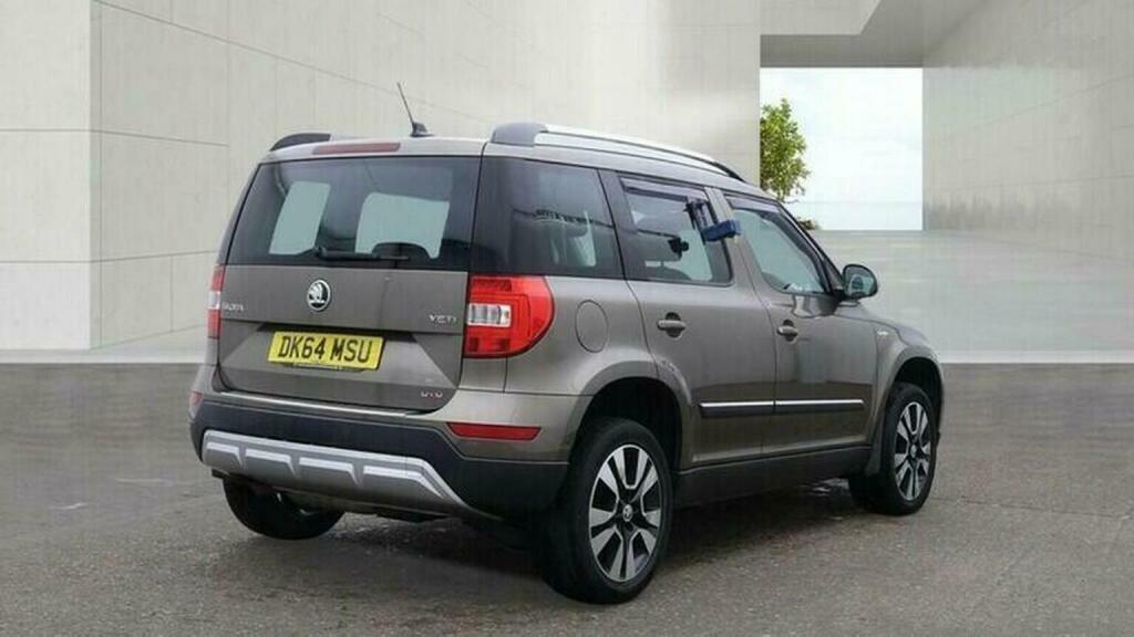 Skoda Yeti White #14