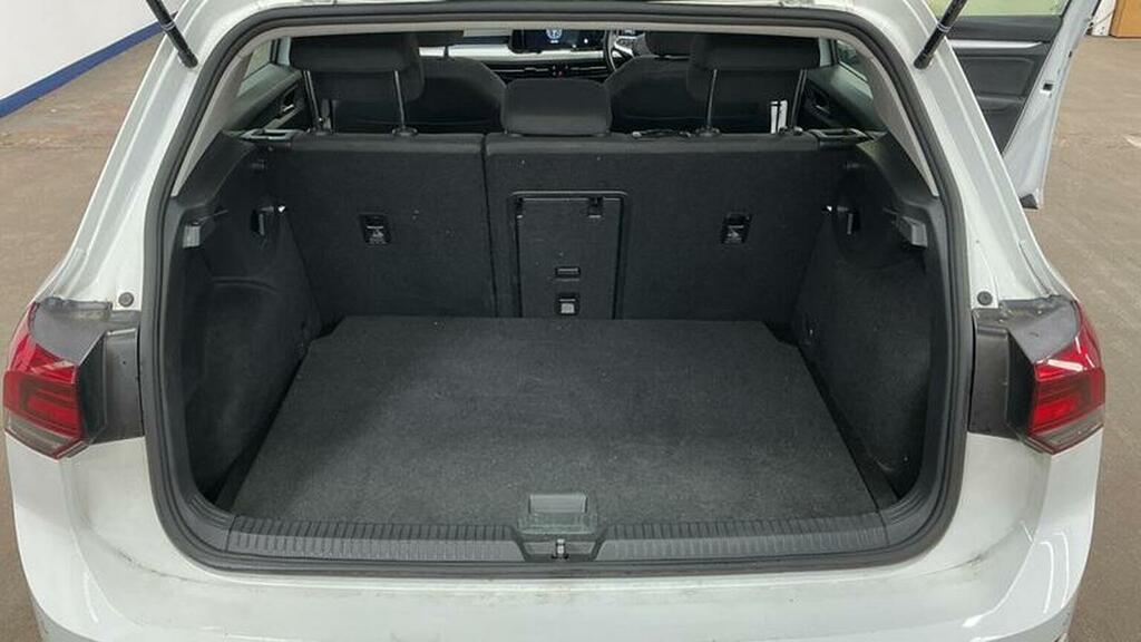 Volkswagen Golf 1.5 Tsi Life Black #8