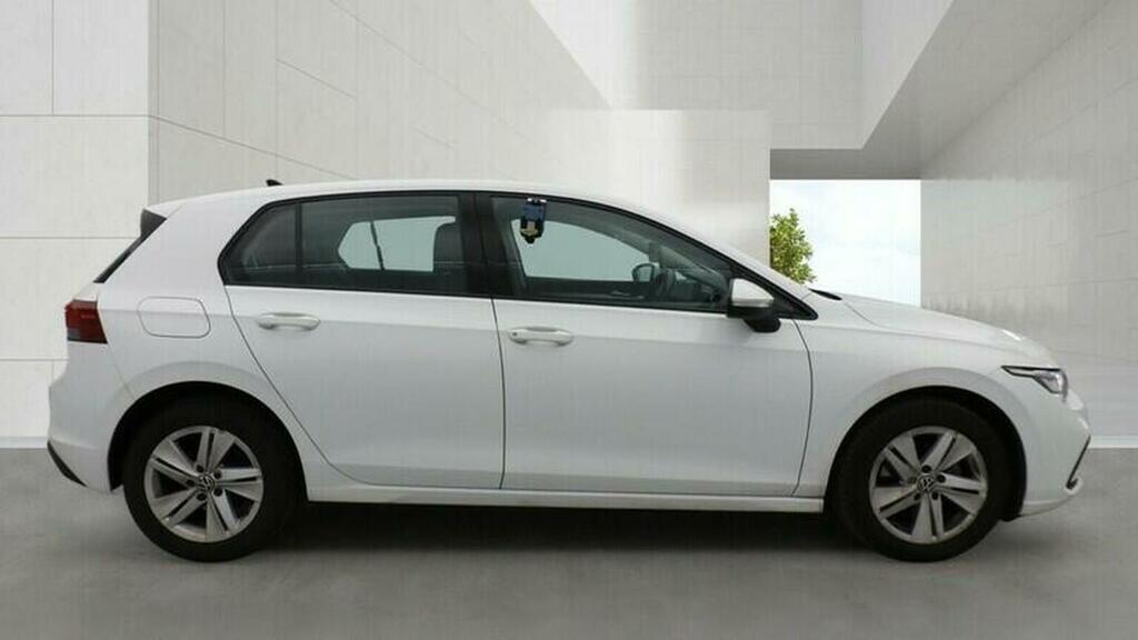 Volkswagen Golf 1.5 Tsi Life Black #4