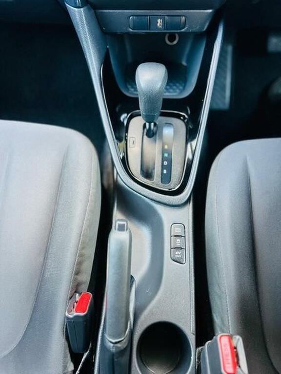 Toyota Yaris Hatchback Grey #20