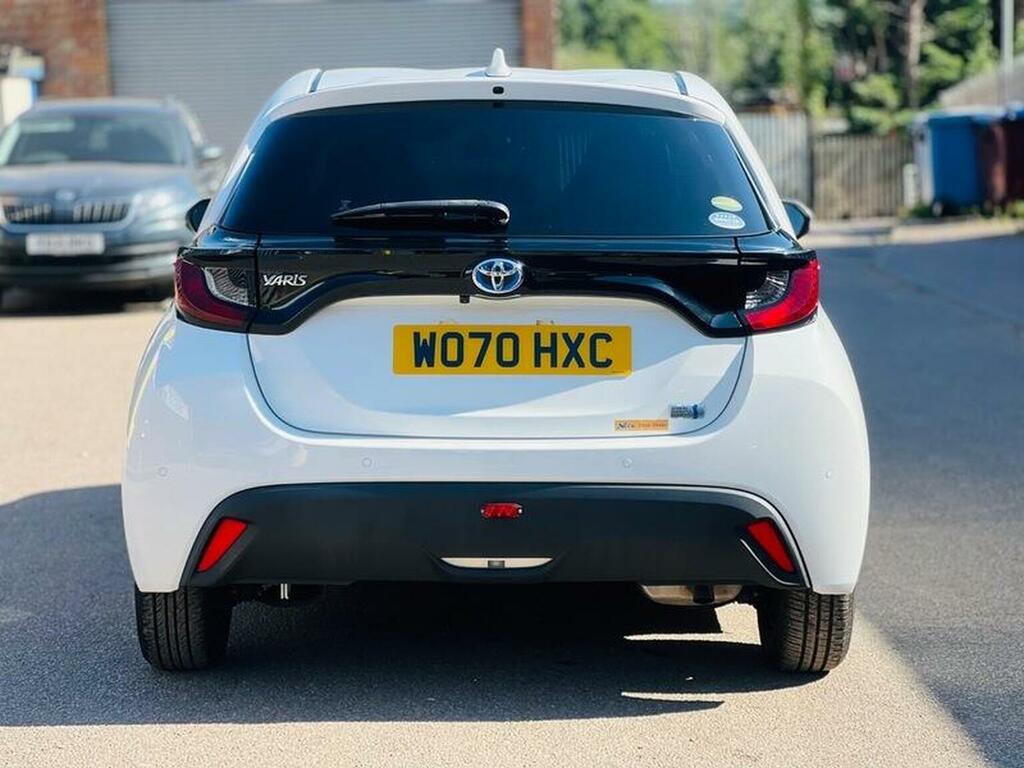 Toyota Yaris Hatchback 1.5 Vvt Hatchback 202574 #6
